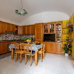 Serhouse Atrani