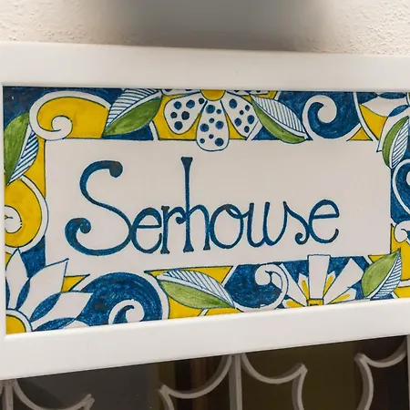 Апартаменты Serhouse